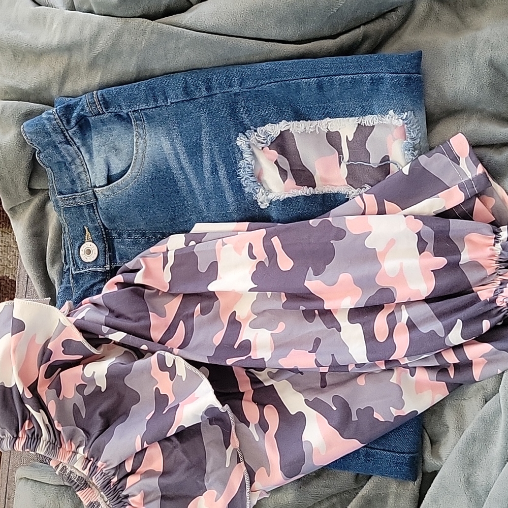 Kids outfit gently worn